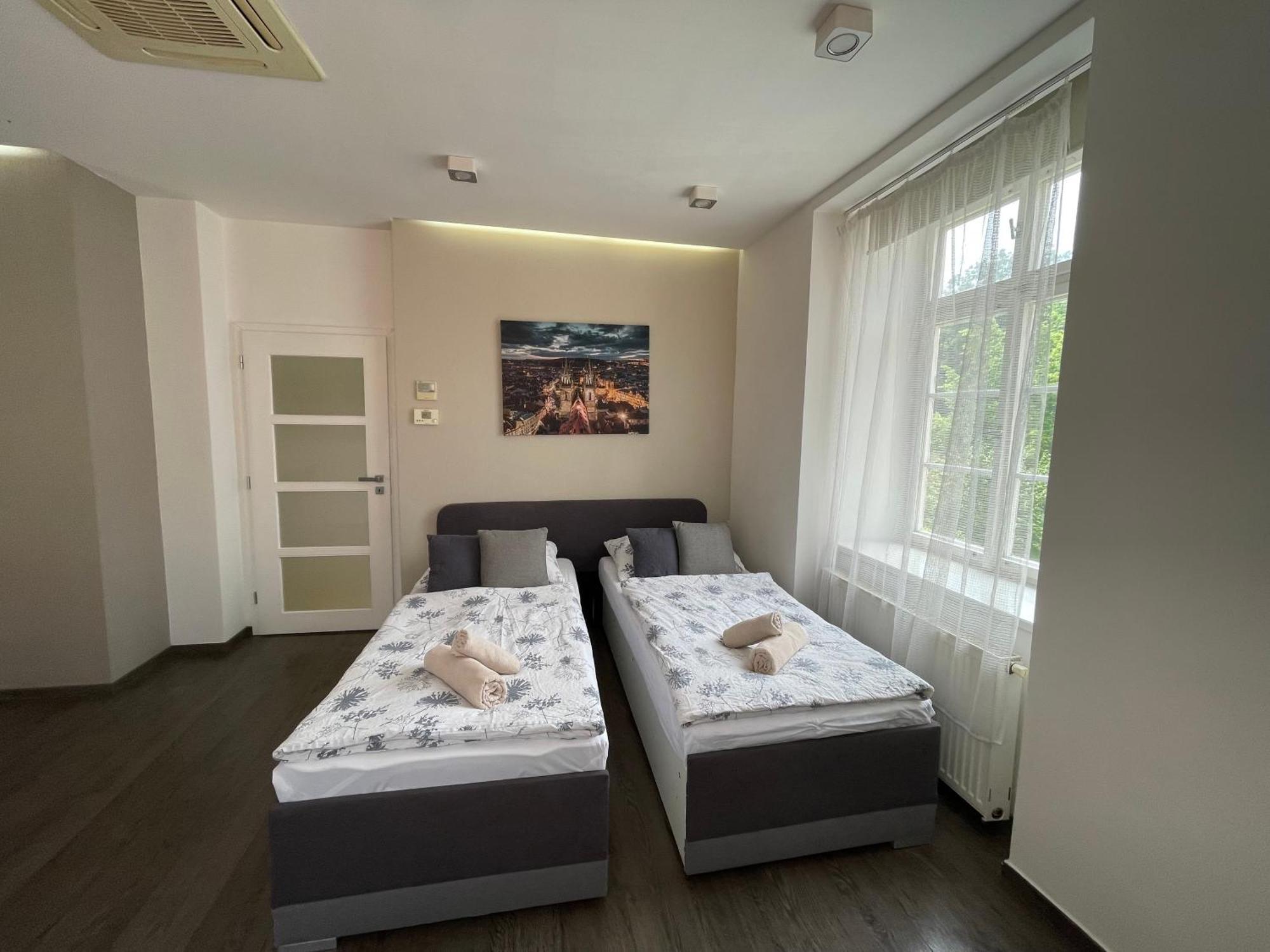 Agnes - Apartments Prága Kültér fotó