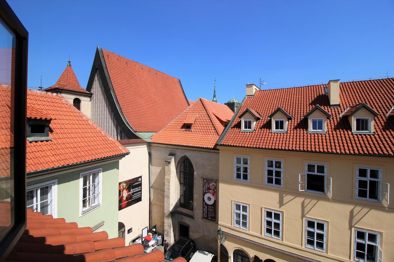 Agnes - Apartments Prága Kültér fotó