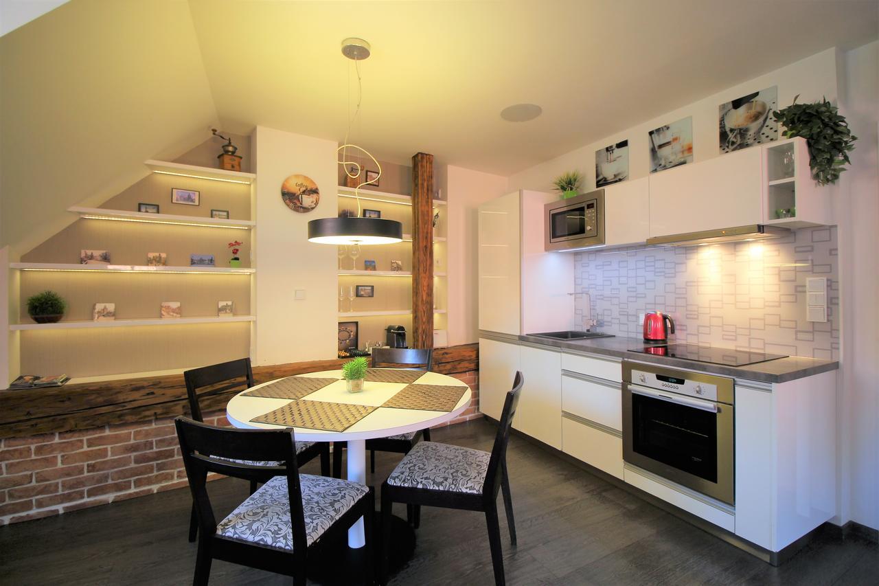 Agnes - Apartments Prága Kültér fotó