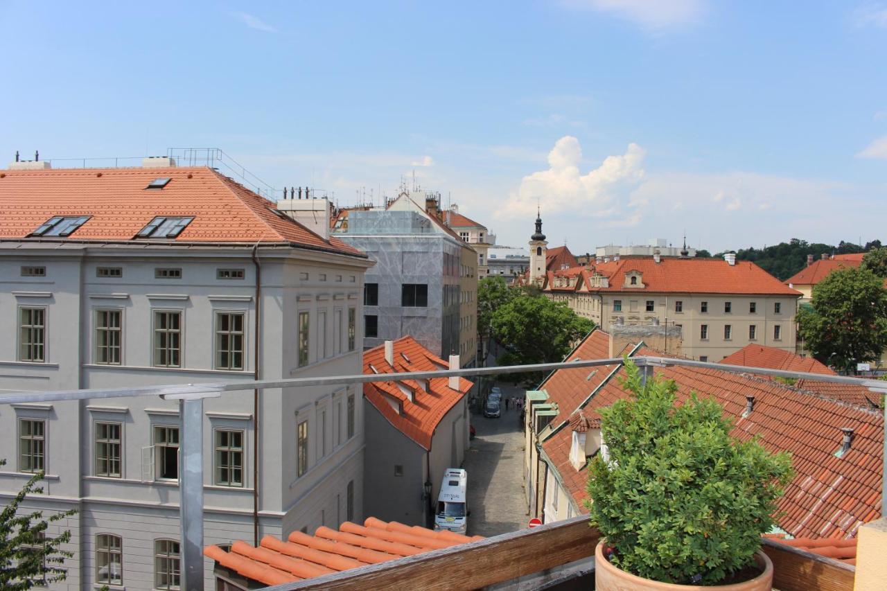 Agnes - Apartments Prága Kültér fotó