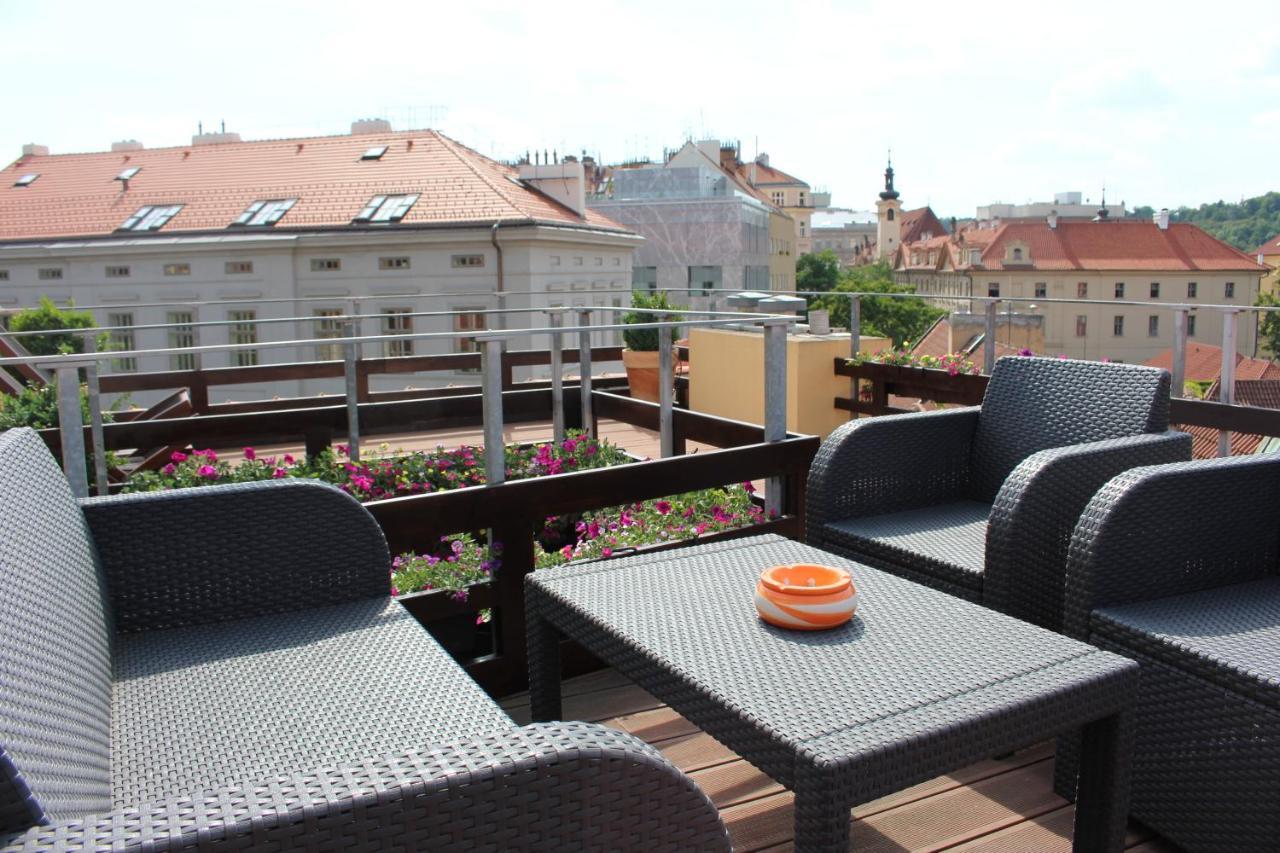 Agnes - Apartments Prága Kültér fotó