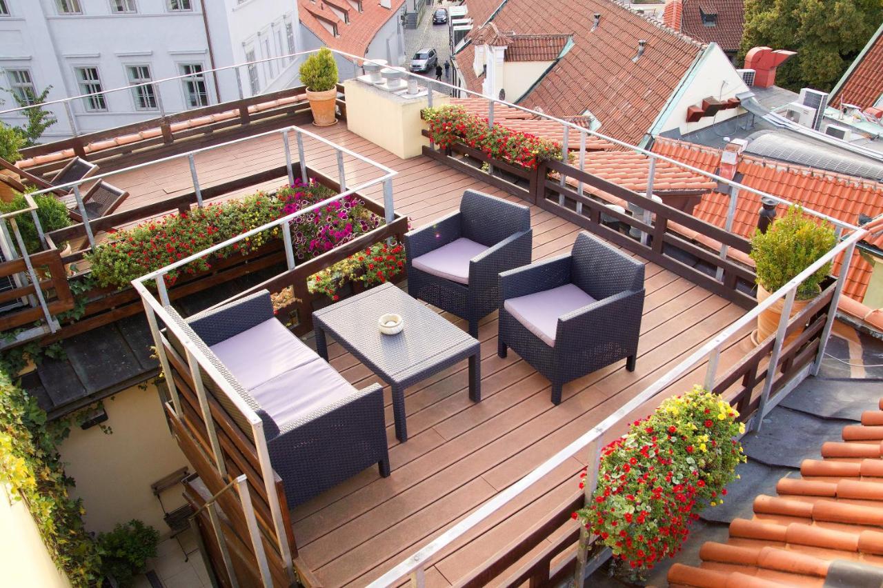 Agnes - Apartments Prága Kültér fotó