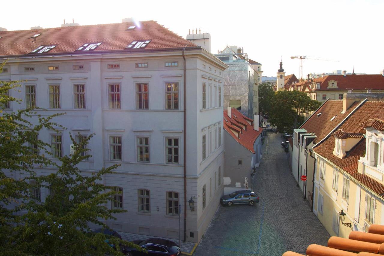 Agnes - Apartments Prága Kültér fotó