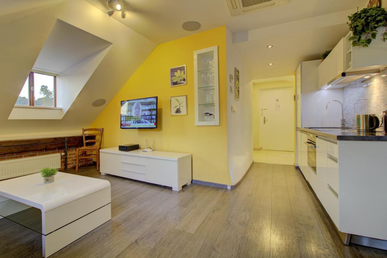 Agnes - Apartments Prága Kültér fotó